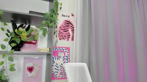 Snapshot of ultima_ma18 chatting on October 2025 12:44:01 AM Melena online show from October 2025 12:44:01 AM