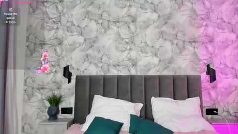 Snapshot of ultima_ma18 chatting on October 2025 01:46:01 AM Melena online show from October 2025 01:46:01 AM