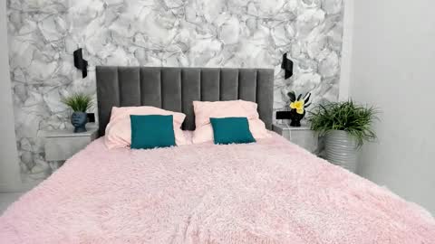 Snapshot of ultima_ma18 chatting on December 2025 12:40:02 AM Melena online show from December 2025 12:40:02 AM