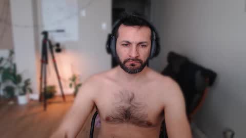 ultratoaster online show from January 2025 06:52:01 PM