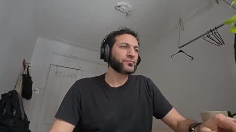 ultratoaster online show from December 2025 07:22:01 PM