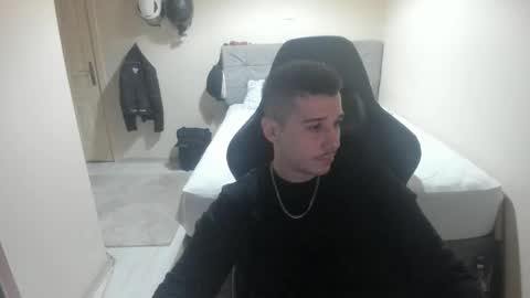 hi im mike tyson -  online show from November 2025 07:58:01 PM