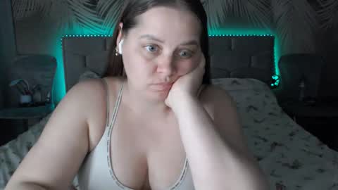 Snapshot of ulystar chatting on May 2026 07:48:02 AM Ulyana online show from May 2026 07:48:02 AM