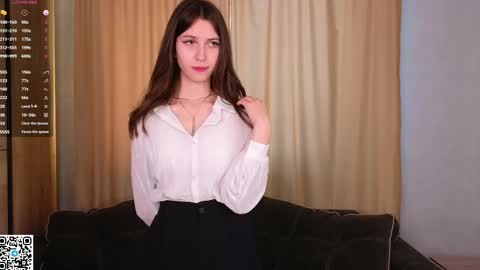 Liliane online show from April 2026 06:16:01 AM