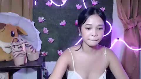 Snapshot of umi_pinay69xx chatting on September 2025 03:50:02 AM umi online show from September 2025 03:50:02 AM