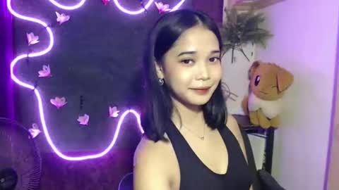 Snapshot of umi_pinay69xx chatting on October 2025 08:23:02 AM umi online show from October 2025 08:23:02 AM