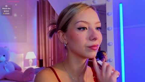 umpa_lummpa_ online show from April 2026 03:24:01 AM