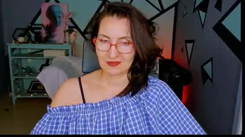 UnaTera online show from February 2026 09:13:01 AM