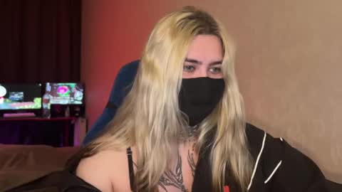 unaxyling online show from March 2026 08:38:01 PM