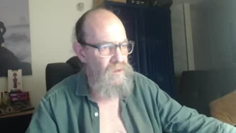 Uncle Hottie online show from July 2026 05:20:02 AM