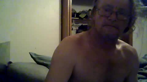 Snapshot of unclemuff chatting on June 2026 10:29:01 PM unclemuff online show from June 2026 10:29:01 PM