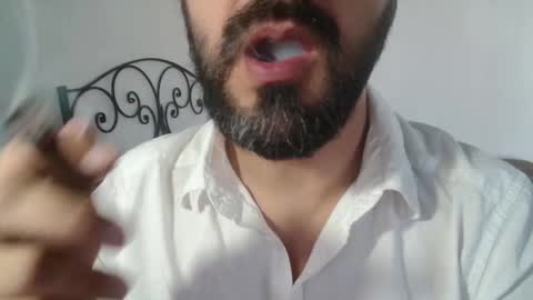 Giov online show from December 2025 10:24:02 AM