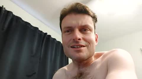 Snapshot of undress_me_ chatting on March 2025 04:46:01 PM undress me online show from March 2025 04:46:01 PM
