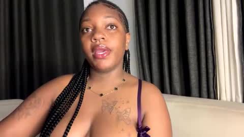 Unholybaddie online show from March 2025 09:57:01 PM