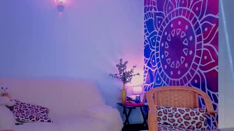 Alice online show from September 2025 06:19:02 PM