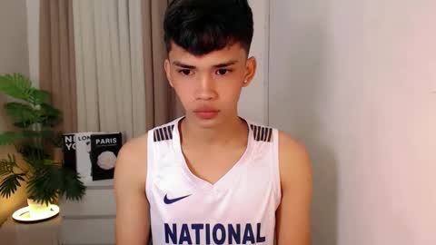 Miss Andrea online show from December 2025 06:35:02 PM