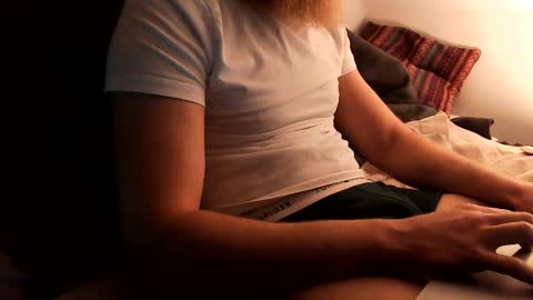 Snapshot of unknownbeard89 chatting on February 2025 09:56:01 AM unknownbeard89 online show from February 2025 09:56:01 AM