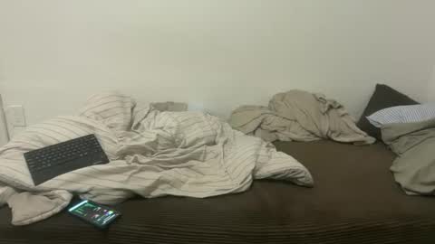 Stepbro online show from April 2026 11:51:02 AM