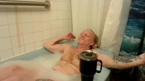 Snapshot of unwanted_boner chatting on April 2026 10:23:01 AM unwanted_boner online show from April 2026 10:23:01 AM