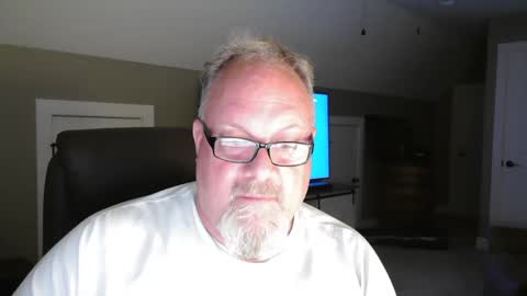 up2later online show from September 2025 03:00:02 AM