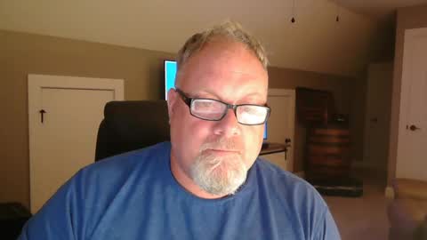 up2later online show from October 2025 03:24:02 AM