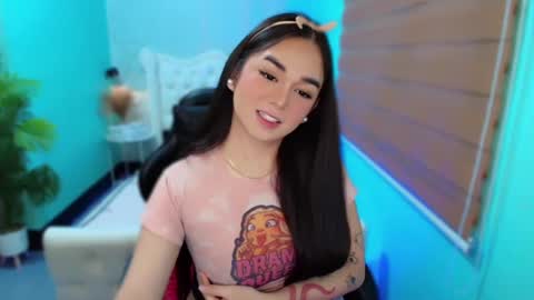 Snapshot of ur_babyalexa chatting on January 2025 11:23:01 PM they call me Alexa online show from January 2025 11:23:01 PM