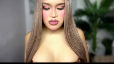 ur_bombshellpatty online show from April 2026 05:30:01 PM