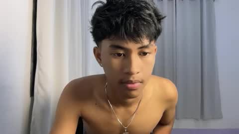 ur_fuckerbttm online show from November 2025 03:18:02 PM