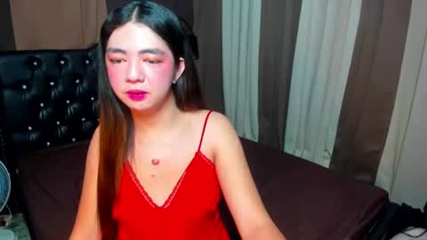 ur_girl_dwalker online show from June 2026 05:19:02 AM