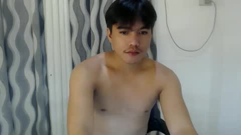 Snapshot of ur_jadelover chatting on May 2026 03:52:02 PM JADE online show from May 2026 03:52:02 PM