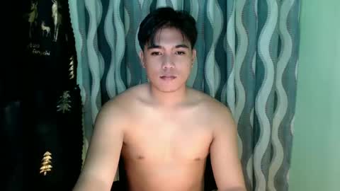 Snapshot of ur_jadelover chatting on June 2026 05:23:01 PM JADE online show from June 2026 05:23:01 PM