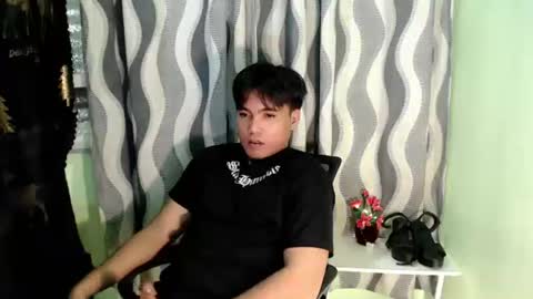 Snapshot of ur_jadelover chatting on June 2026 06:32:02 PM JADE online show from June 2026 06:32:02 PM