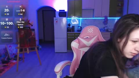 Lera online show from April 2026 12:59:01 PM