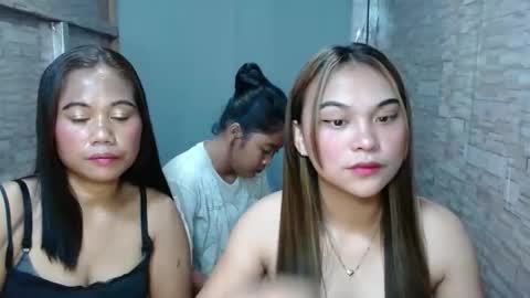 Snapshot of ur_prettymitch chatting on October 2025 04:28:01 PM ur_prettymitch online show from October 2025 04:28:01 PM