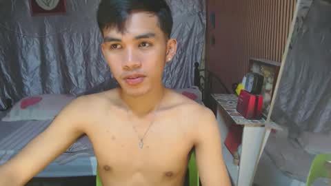 ur_shan21 online show from November 2025 11:21:02 AM