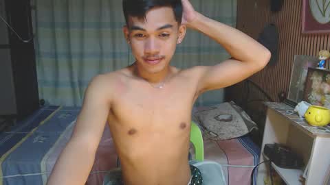 ur_shan21 online show from February 2026 04:43:01 PM