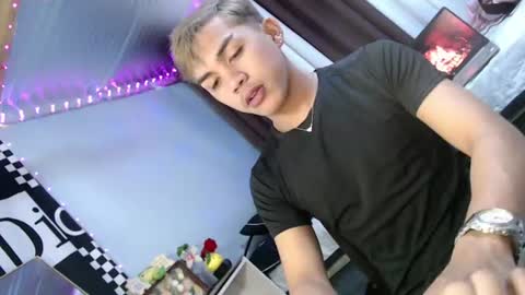 ur_shan21 online show from July 2026 04:58:02 AM