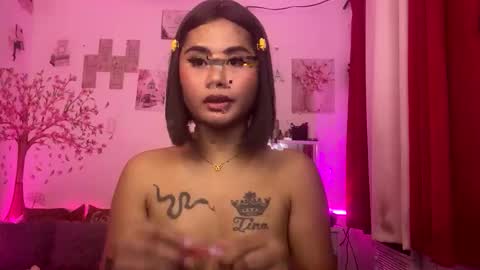 HelloIm  Girly online show from April 2026 03:18:02 AM