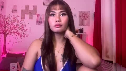 Snapshot of ur_ultimatedreamgirlxoxo chatting on April 2026 12:16:02 AM HelloIm Girly online show from April 2026 12:16:02 AM