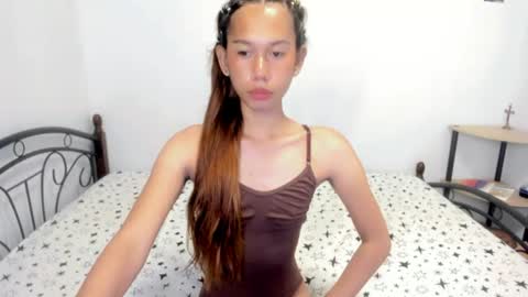 Snapshot of urasian_clar chatting on July 2026 01:20:02 AM Claire online show from July 2026 01:20:02 AM