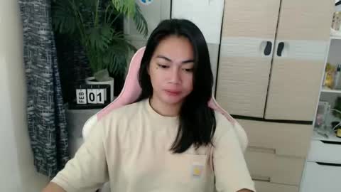 urasian_erica online show from February 2026 09:35:02 PM