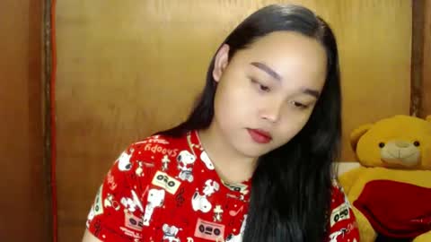 Snapshot of urasian_hotchix69 chatting on March 2025 06:33:01 PM Lycah online show from March 2025 06:33:01 PM
