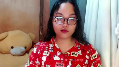 Lycah online show from November 2025 08:32:01 PM