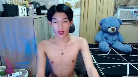 Snapshot of urasian_john20 chatting on July 2026 08:34:02 AM urasian_john20 online show from July 2026 08:34:02 AM