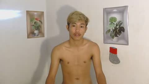 urasian_jomarie online show from March 2026 10:46:02 PM