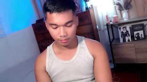 Snapshot of urasian_jpxx chatting on June 2026 02:33:01 PM JAMES online show from June 2026 02:33:01 PM