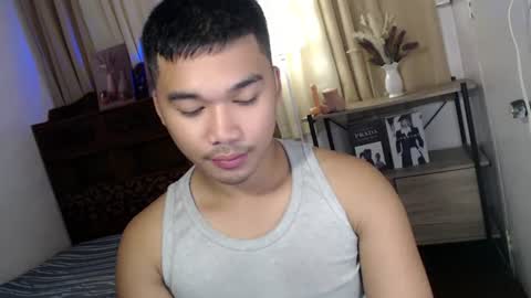 Snapshot of urasian_jpxx chatting on July 2026 09:39:01 AM JAMES online show from July 2026 09:39:01 AM