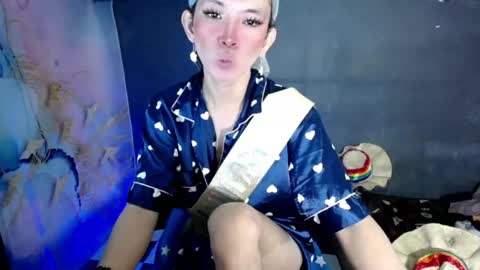 Snapshot of urasian_slut_yana chatting on May 2026 09:17:02 AM yana online show from May 2026 09:17:02 AM