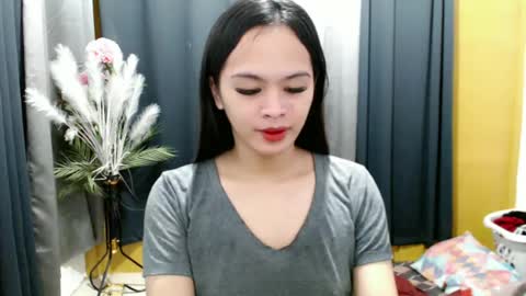 Snapshot of urasiancumgirl_ chatting on June 2026 04:17:02 PM urasiancumgirl_ online show from June 2026 04:17:02 PM