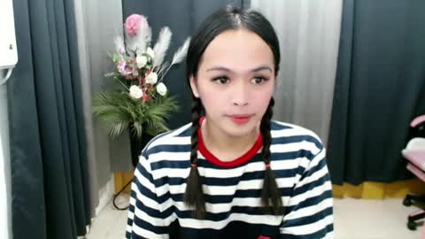 Snapshot of urasiancumgirl_ chatting on July 2026 08:21:02 AM urasiancumgirl_ online show from July 2026 08:21:02 AM